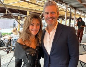 Andy Cohen Instagram - How it started…. how it’s going!  In 1988 I wrote Susan Lucci a fan letter begging (imploring!) to let me interview her for my school newspaper. She not only said yes, she took me to lunch. We’ve run into each other over the years and had a wonderful reunion today (and I finally got to return the favor of picking up the tab!) #EricaKaneForever
