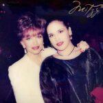 Angélica Vale Instagram - Quiero felicitar a mi querida @angelicavaleoriginal porque acaba de cumplir años el pasado 11 de Noviembre. Te quiero mucho, Dios te bendiga siempre ✨👗🪡. 📸: Foto del Baúl de los recuerdos de Mitzy, el Diseñador de las Estrellas. #AngelicaVale #AngelicaValeOriginal #AngelicaMaria #LaNoviadeMexico #Mitzy #MitzyDiseñador #mitzydiseñadordelasestrellas #mitzy50 #mitzy50años #mitzy50aniversario #cumpleaños #lafeamasbella #muchachitas