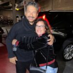 Angélica Vale Instagram - ¡Que emoción! ¡Ver a @ricardoarjona en vivo fue espectacular 🤩👏🏼 y si me cantó “Señora De Las Cuatro Décadas”… Bueno, nos cantó a todas 😆😁😂! ¡Te adoro! @ricardoarjona 😍😘