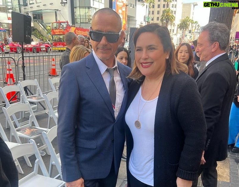 Angélica Vale - 14.7K Likes - I met my heroes yesterday at the @hwdwalkoffame
You never know… ❤️
Conocí a mis héroes ayer… ¡Lo máximo! ❤️❤️