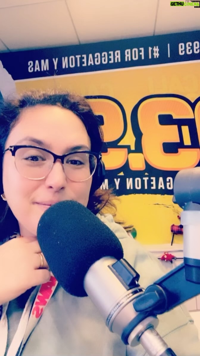 Angélica Vale Instagram - @olgatanonofficial ¡Eres lo máximo! ¡Te admiro tanto! Gracias por ponerme de buen humor siempre. ¡A bailar! #tucariñito