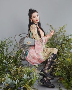 AngelaBaby Instagram - 2021的第一只Dior🥳#DiorCaro @DIOR