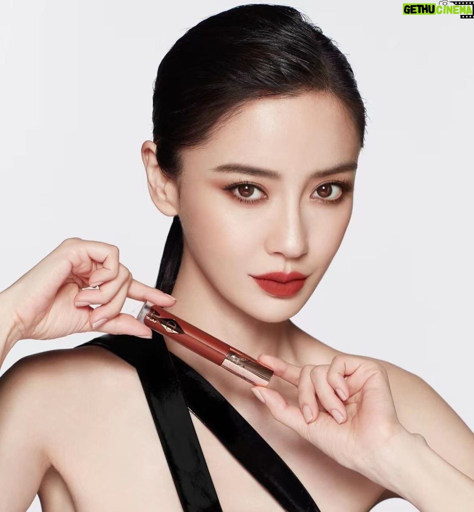 AngelaBaby Instagram - Darlings~ I am addicted to the NEW LIP BLUR from Charlotte Tilbury! Airbrush Flawless Lip Blur is FLAWLESS. Wear it blurred or wear it bold to suit my mood. 💋WONS BLUR or 🍯HONEY BLUR. Which will you choose? #AirbrushLipBlur @charlottetilbury