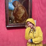 Angela Kinsey Instagram - Rainy day fun with my friend, Sam at The Getty Museum! ❤️