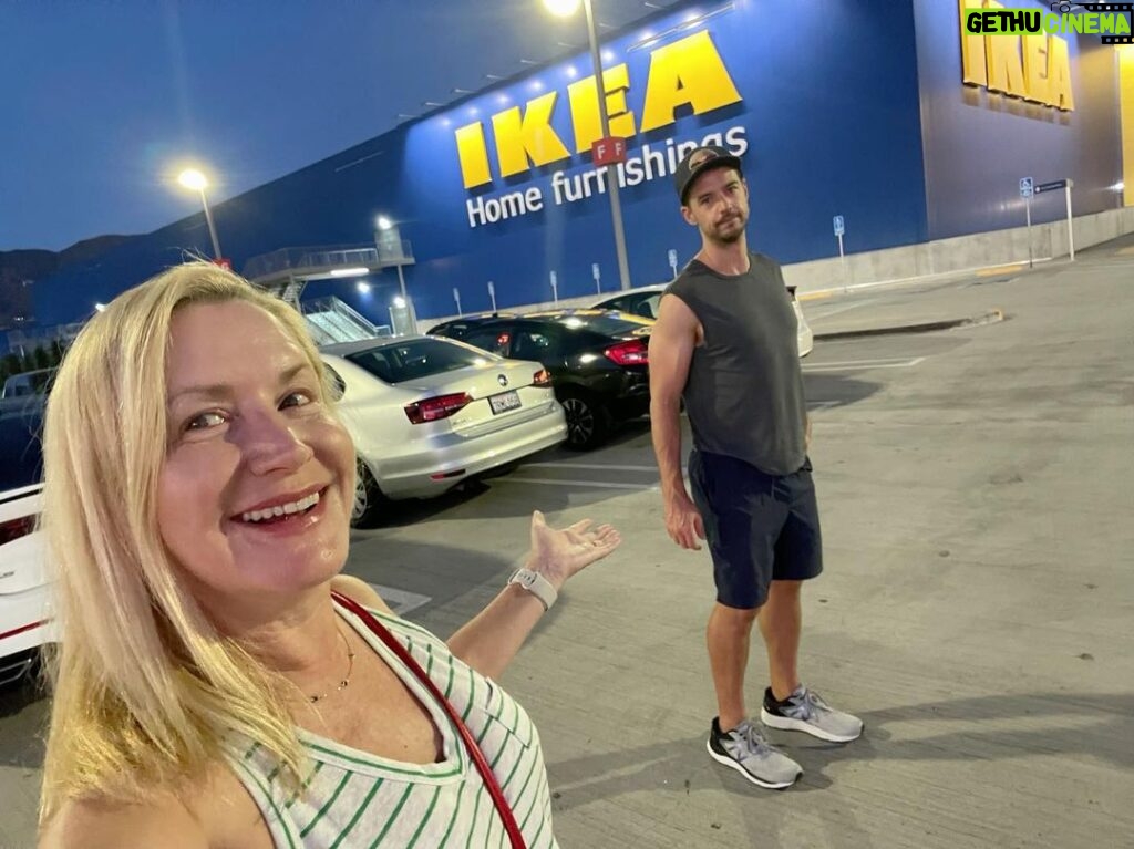 Angela Kinsey Instagram - Sunday 8:30pm Ikea run. Let’s goooo!