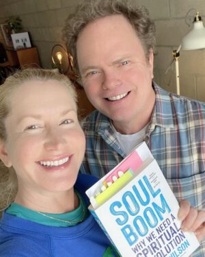 Angela Kinsey Instagram - Today on @officeladiespod our dear friend @rainnwilson stops by the studio! It was so wonderful to see Rainn and talk about his insightful and beautiful new book Soul Boom: Why We Need A Spiritual Revolution! And of course we also had to ask him about Dwight as Jacques Souvenier in Search Committee Part 2! 😂❤️ Link in bio to listen and link in my stories to check out Rainn’s new book! @soulboom