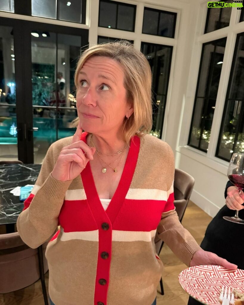 Angela Kinsey Instagram - Happy Birthday to my dear friend Betsy! She looks like she could be my sister in real life! We’ve been friends for 25 years. I love this gal. She makes you the best version of yourself and is always there for you no matter what! Even when 🥩 is not agreeing with you. (Story for later. 😂😳) Love ya Bets! @bthomer ❤