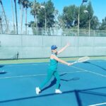 Angela Kinsey Instagram – I loves a pop of color. Tank top from @target *Leggings from (you guessed it) @target *Sneakers by @asics *old baseball hat from @usopen *Racket by @lacoste *Tennis court sass = all me. 😜 Happy Friday! Wishing you all a great weekend! ❤️