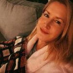 Angela Kinsey Instagram - Husband: Babe, are you cold?? Me: Why do you ask? 😜 The answer is: always!