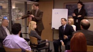 Angela Kinsey Instagram - Every time we got to this dialogue… I lost it: Kevin: As has Kevin! Angela: With who? Kevin: She goes to another school. 😂 Today on @officeladiespod we have Greg Daniels in the studio with us! He shares about directing this episode and we have fun behind the scenes stuff! Link in bio to listen! ❤️🎙️
