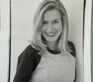 Angela Kinsey Instagram - Scrapbooking: 1. Me, Dad & Mom 1970’s. 2. Napping 1990’s. 3. Very excited for my first digital camera! Early 2000’s. 4. Mom 1980’s. 5. Early headshots Early 2000’s. 6. Me & my Grandmother Lena 1990’s. ❤️ #scrapbooksaturday