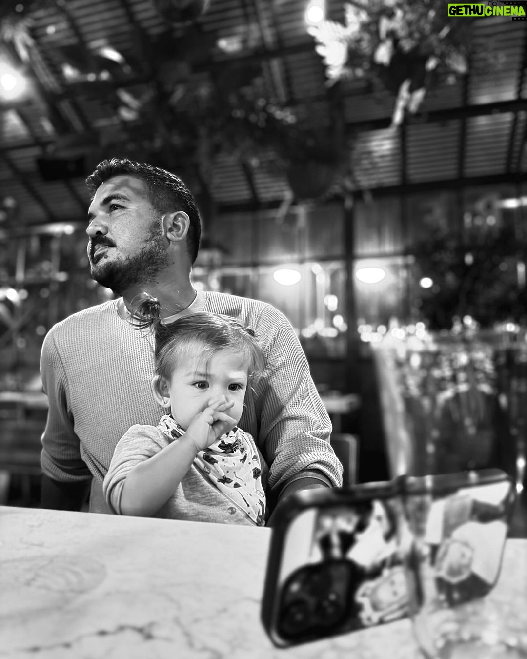 Angelica Panganiban Instagram - The dad series Dada, thank you for everything that you do. Thank you for carrying the heavier load. I appreciate you. I love you. @gregg_homan Special s/o to @apa112 for capturing my husbands coolness 😎 Los Angeles, California