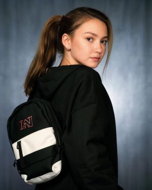 Angelica Panganiban Instagram - Letβs all comeback to the young and byutipul yΓΆu π