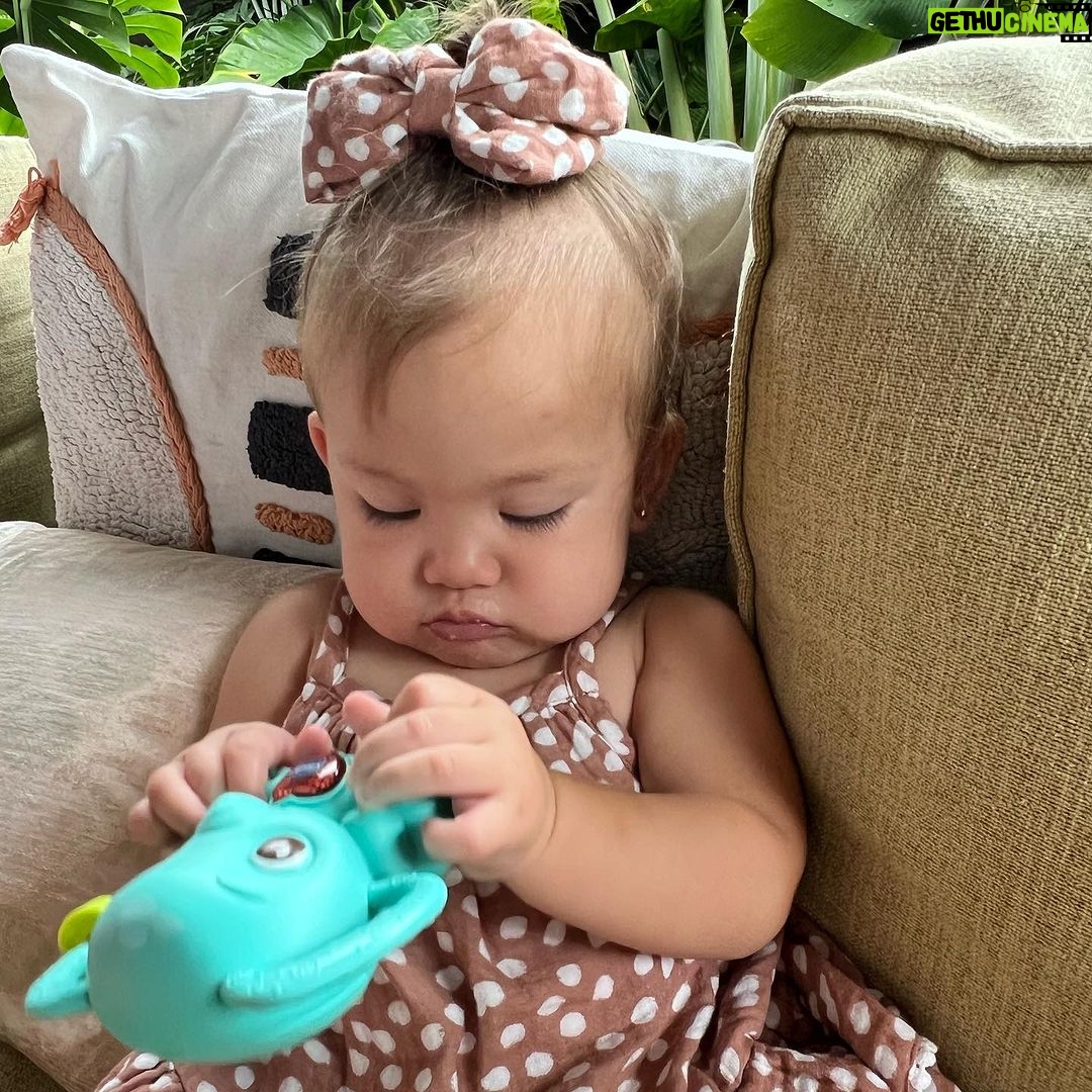 Angelica Panganiban Instagram - My bbdoll to warm your hearts on a gloomy day ☔️