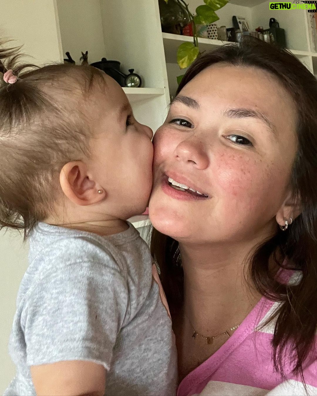 Angelica Panganiban Instagram - How i give kisses vs how bean kisses mama Baby Kisses