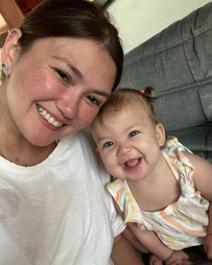Angelica Panganiban Instagram - How she woke up from her morning nap ☀️ we surely have a happy baby @gregg_homan 🩷