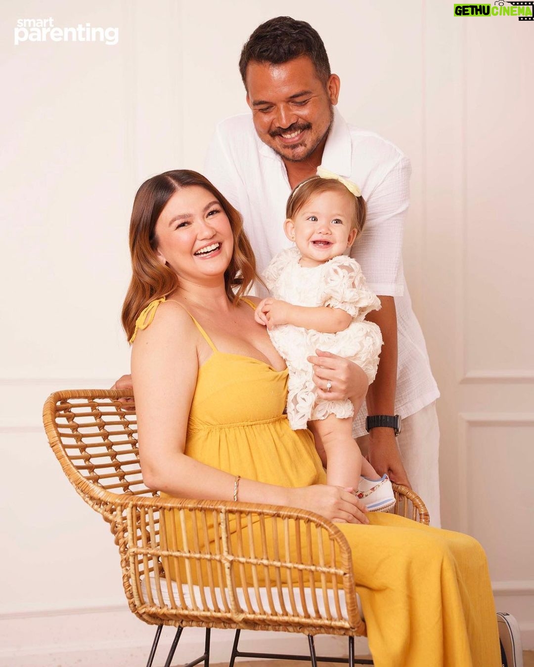 Angelica Panganiban Instagram - What #AngelicaPanganiban sees as key to parenting is having an open communication with her partner Gregg. "Kahit masakit yung sasabihin mo, kahit na ano yung sasabihin mo, malungkot ka, kailangan alam 'yun ng partner mo. Kung hindi ka 100 percent, kailangan alam niya 'yun. And same with Gregg, kung hindi niya kaya, kung ubos na siya sa araw na 'yun, 'Gets kita, nangyayari yan, pahinga ka, kaya ko na 'to, ilalaban ko pa 'to.'" Read #TheHomans' cover story when you click our #linkinbio. #SmartParentingXTheHomans