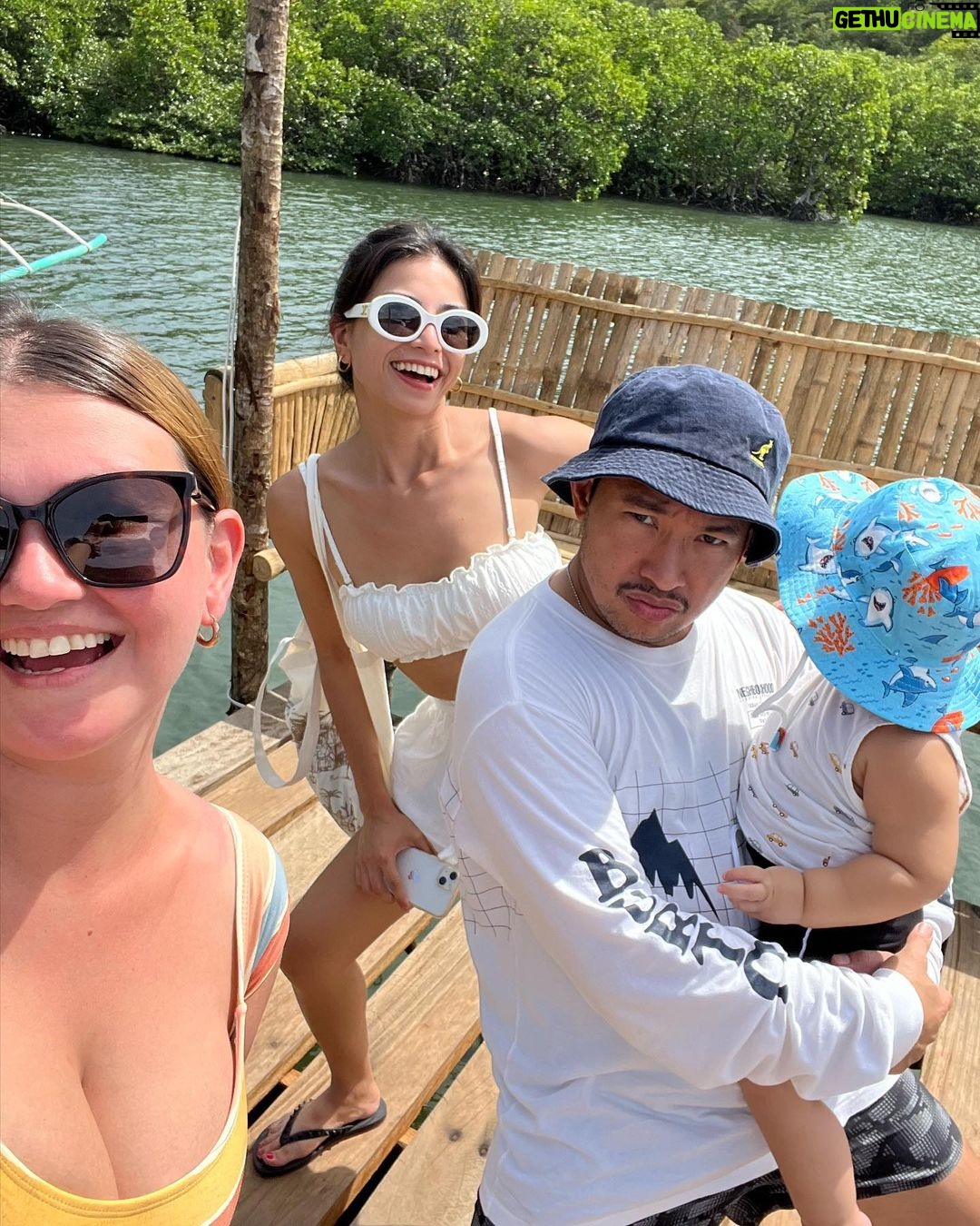 Angelica Panganiban Instagram - Lumalaki ang pamilya at Lumalalim ang samahan. Mabuti pa ang tanghali, tapat, Palawan edition!! ☮️
