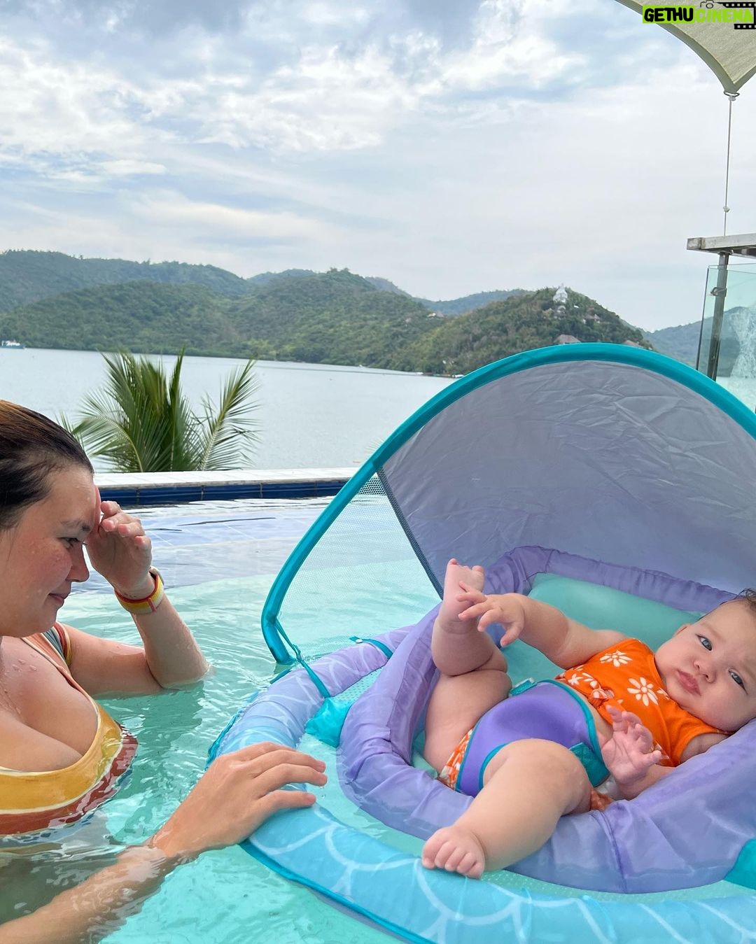 Angelica Panganiban Instagram - Aysus 👙nagbibilad na ko ng bikini ng anak ko 🧡 Busuanga Bay Lodge