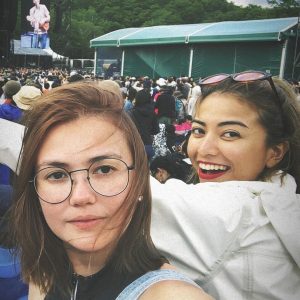 Angelica Panganiban Instagram - Kaya pala ginawa na natin mga masasayang bagay noon. Parating na pala mga mister right ng buhay natin. Happy birthday amigah π» payagan pa sana tayo ng pamilya natin gawin tong mga to sa future π
Love you bataaah π₯³