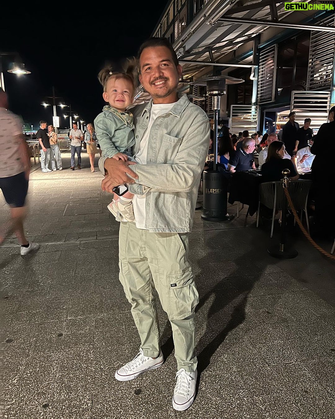 Angelica Panganiban Instagram - My panganay and my bunso 💙🩷💙 Woolloomooloo