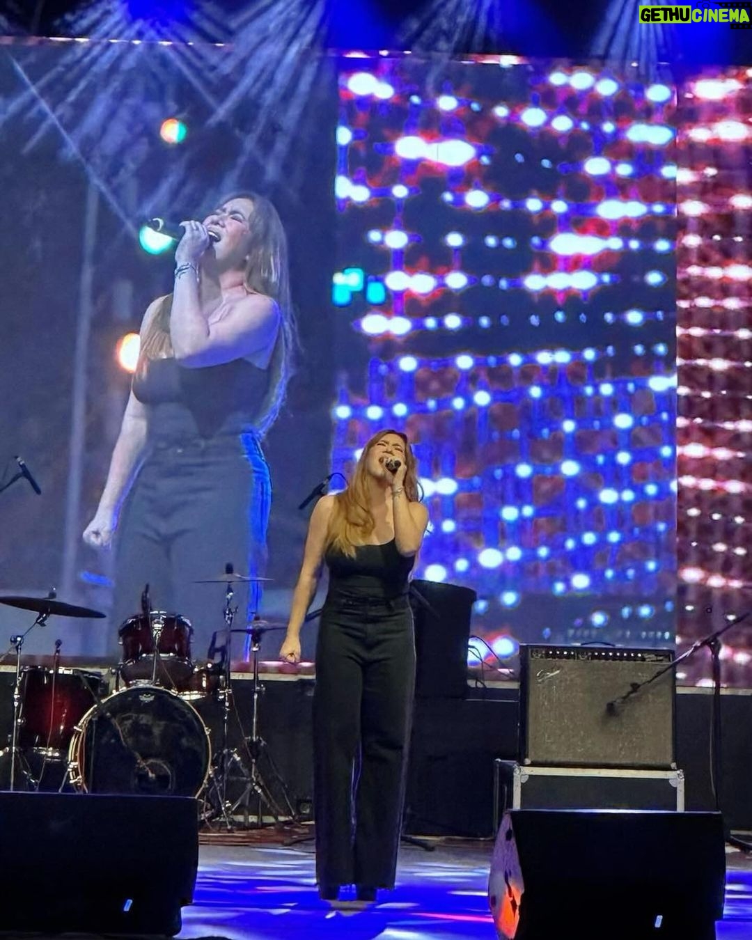 Angeline Quinto Instagram - Thank you very much, Cagayan De Oro 🥰 Happy 94th Founding Anniversary Misamis Oriental. Maraming salamat po Governor Peter Unabia and family. We love you Misamisnon🥰❤️