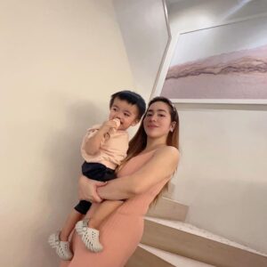 Angeline Quinto Instagram - I asked God to send me a man who will always love me, then He gave me You👶💓
I love you with all my heart.