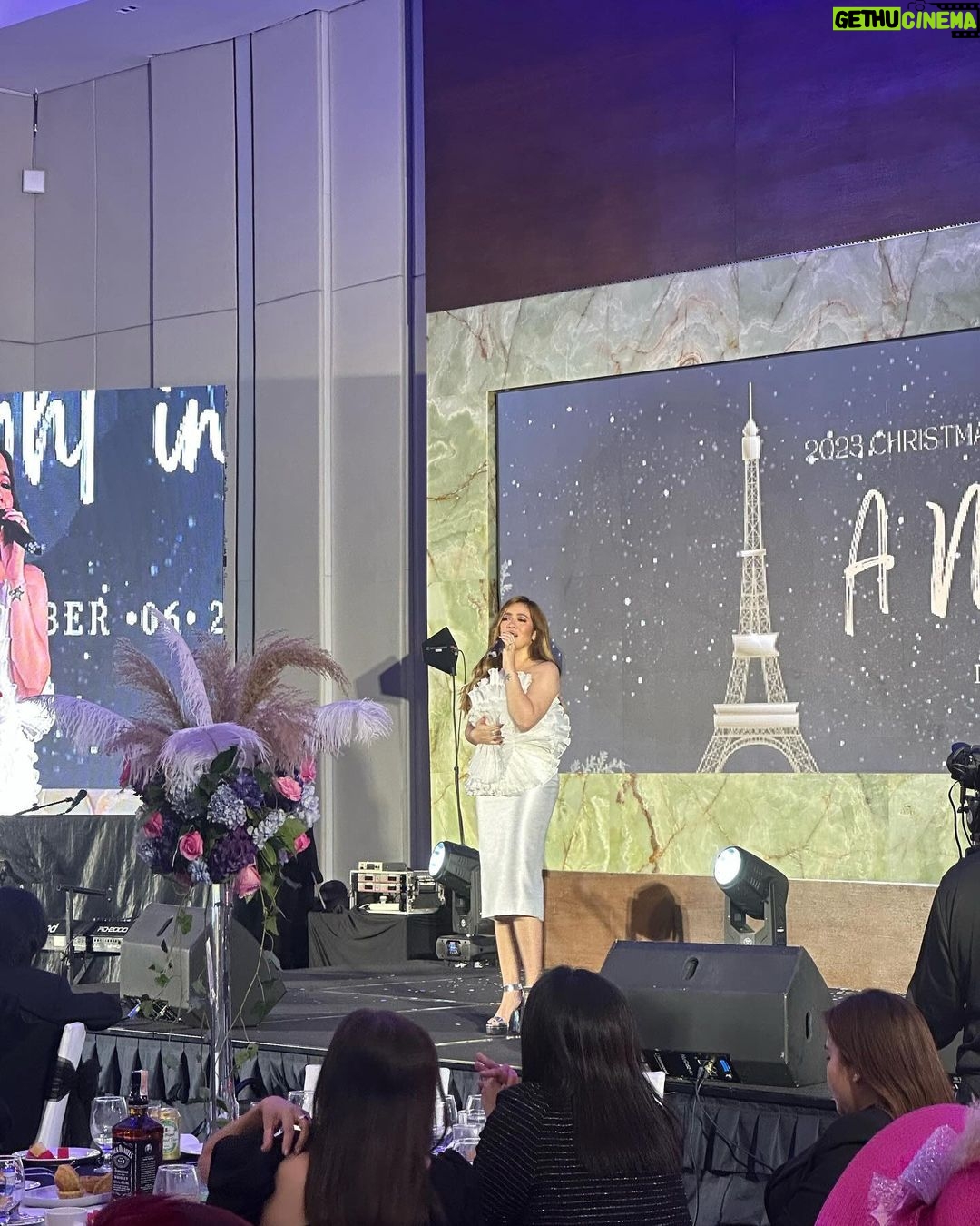 Angeline Quinto Instagram - Thank you very much SW Group Holdings for having us π«Άπ»π₯° Merry Christmas ππ @eriksantos π€©