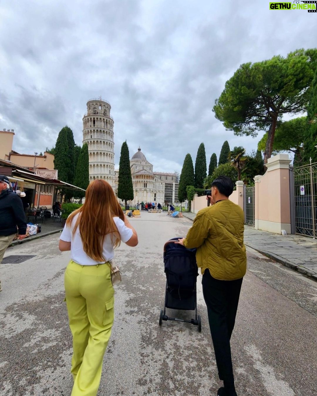 Angeline Quinto Instagram - Vacations are meant to be shared with the people we love the most🫶🏻 🇮🇹 Pisa, Italy