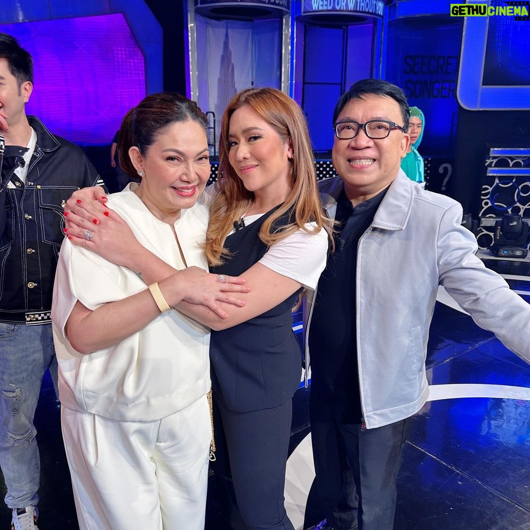 Angeline Quinto Instagram - Kuya Dick and Inay Maria with ICSYV Fam🤩🫶🏻 @icsyvph 💋