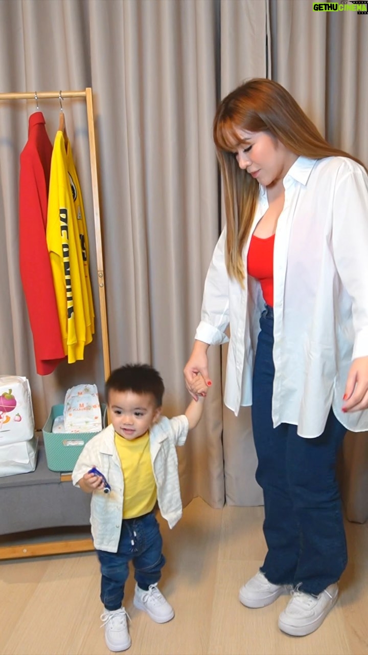 Angeline Quinto Instagram - GRWM & Baby Sylvio! All day ang comfort ng Bulilit namin with @makuku_ph Slim Care Diapers 👶 Pag comfy ang Baby, happy ang Mommy! #makukuph #MAKUKUlitBabies #comfybabyhappymommy #slimcaremakukuph @makuku_ph