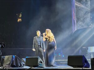 Angeline Quinto Instagram - Happy happy birthday pogs @eriksantos Salamat sa friendship since 2011🫶🏻 Dami ng nangyari but still nandito parin tayo para sa isa't isa. God bless you more, Tenten🥰 Labyu pogs. Happy happy birthday🥳
