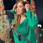 Angeline Quinto Instagram - Pasko ang pinakamagandang kwento ⭐️🎄