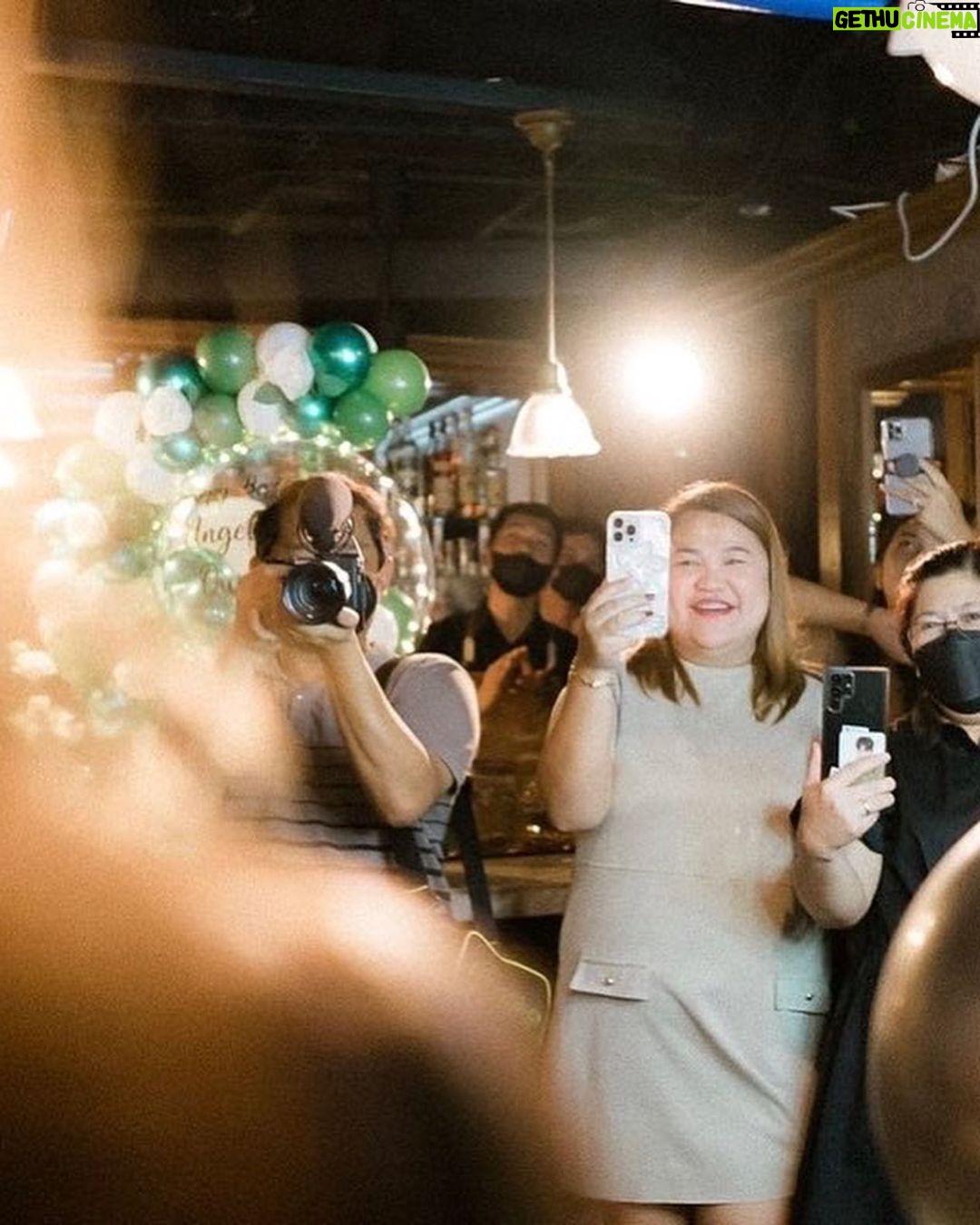 Angeline Quinto Instagram - Happy Happy Birthday ate Jo🥰 Sana lagi kang laban na laban. 🥰 alam mu yan laban na laban sa work, sa kasiyahan at biyaya❤️🥰 Loveyou always te @joanneangeles Happy Happy Birthday🥳🥰