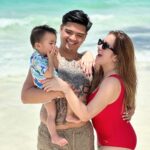 Angeline Quinto Instagram - Beach days with my boys 🏖❤️ First time naming mag-Boracay as a family at sobrang nag-enjoy kami at ang Bulilit namin👶🏻😍 @babysylvio Boracay Island, Philippines