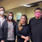 Angeline Quinto Instagram - Hindi ko alam paano mag uumpisa💔 Durog na durog ang puso ko💔 Sir Deo wala akong ibang gustong sabihin, Maraming maraming salamat po sainyo, hindi lang bilang boss ko, Ikaw ang naging pangalawang Tatay ko, sobra ang pag aalaga mu sa akin at sa pamilya ko. Ipagpapatuloy ko ang pag kanta ng mga awiting galing sa puso ko gaya ng lagi mong sinasabi sa lahat ng themesong na ipinagkatiwala mu sa akin. Mahal na mahal kita Sir Deo. Iyakap mu po ako kay Mama Bob🤍🤍 I love you very much DTE💔😭😭 -Peej @pjendrinal kasama mu kami, nandito lang kami para sayo Peej🥹🙏🙏