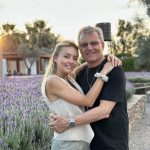 Angelique Boyer Instagram - Weekend avec mon papa d’amour 🫶💖🪻🍷🌞🍨🧿💙 San Miguel Allende