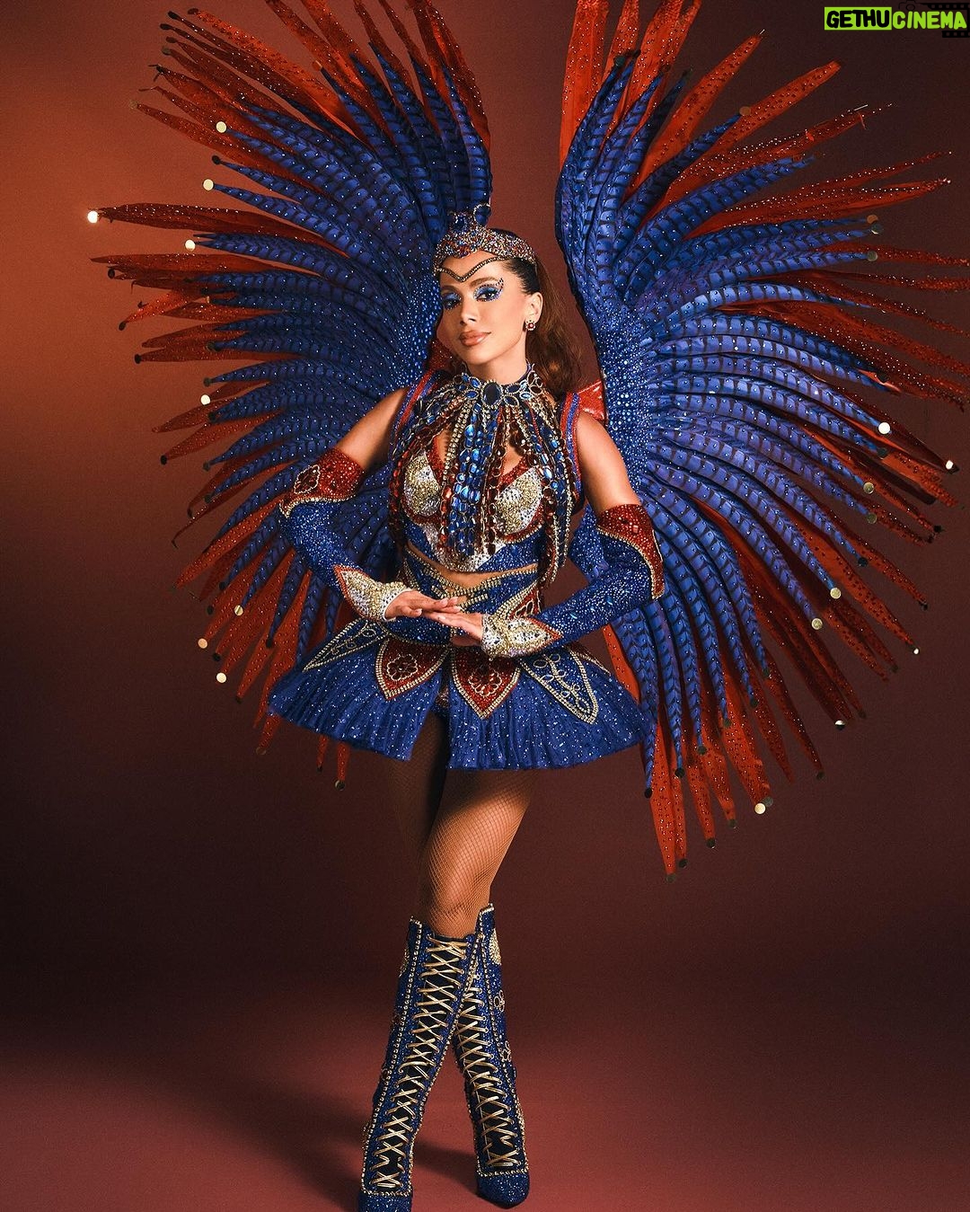 Anitta Instagram - My pre carnival tour has been insaaaane! 40 hours singing and counting… welll…. I think we’re ready for carnival! 💥 🤪 ✨ 🎉 hahaha Curitiba, foi incrível! SP, hoje a gente fecha com chave de ouro! 💥🔥❤️🔥 Brazil