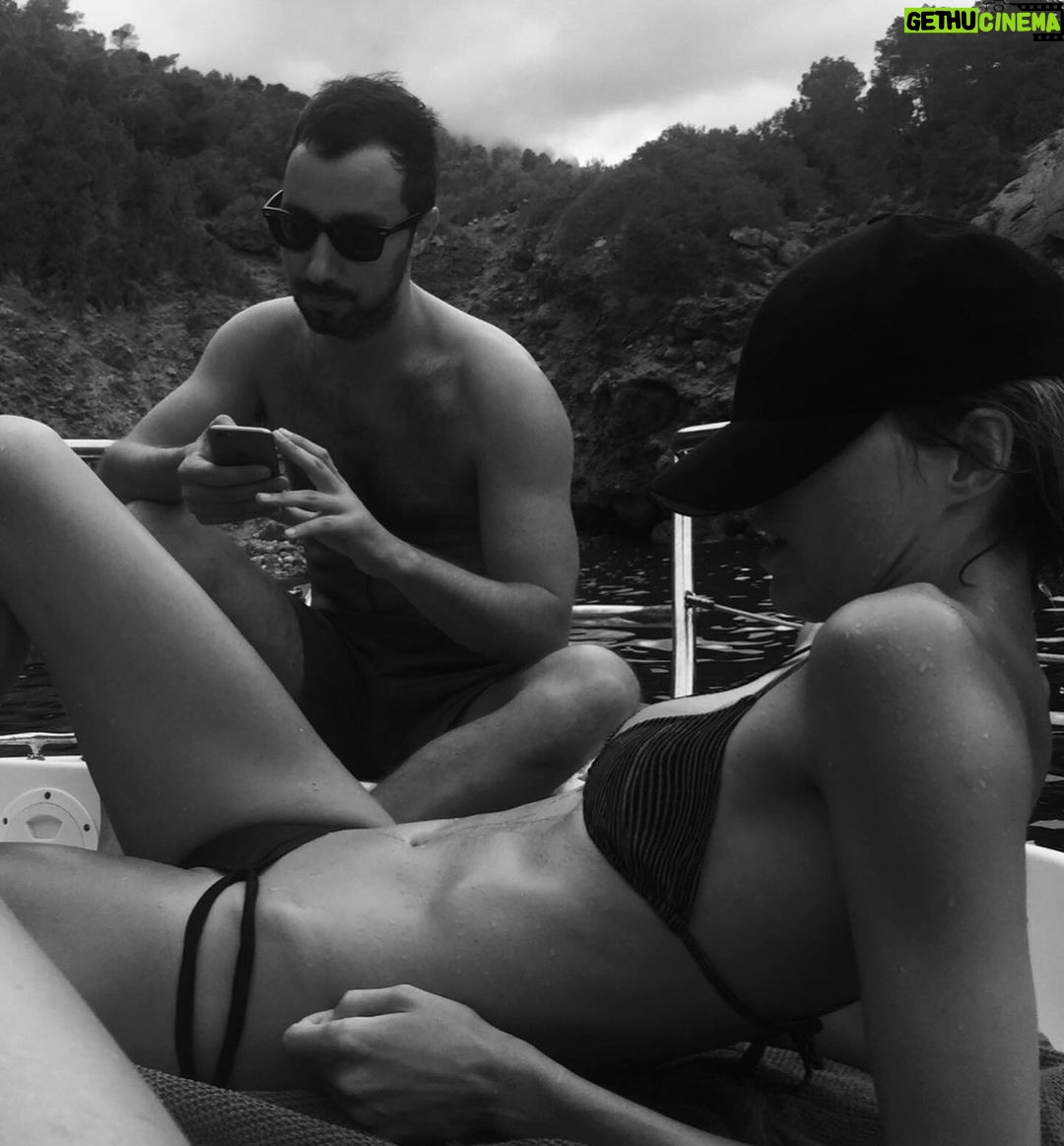 Anja Rubik Instagram - Happy Birthday 🎈🎉 LOVE YOU!!!!