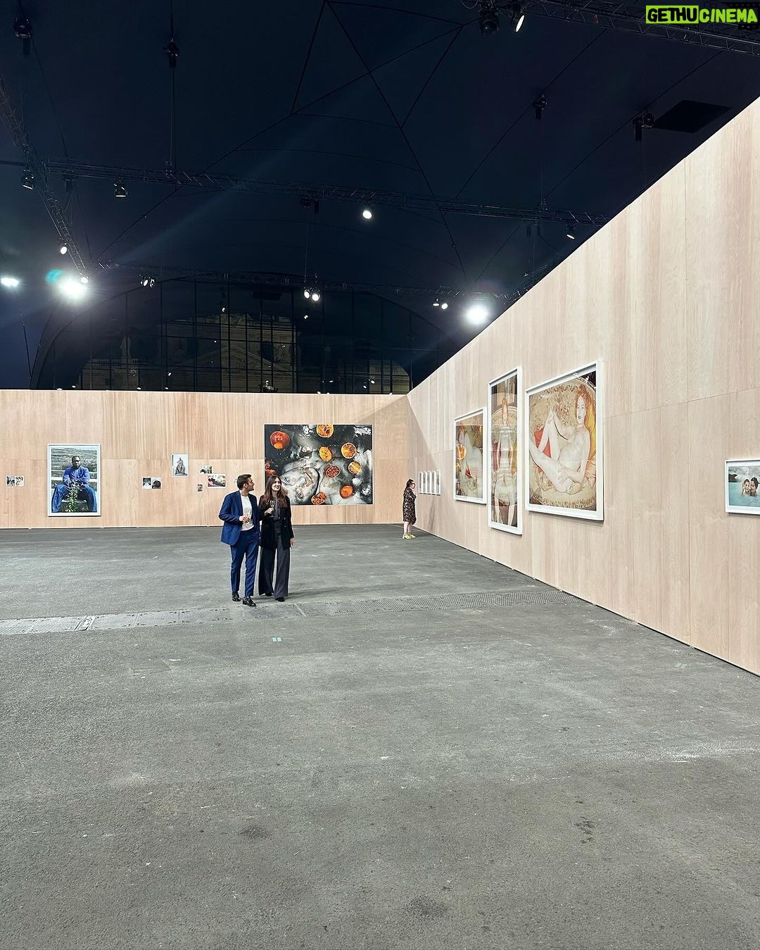 Anja Rubik Instagram - Congratulations my friend! Juergen Teller „I want to live” exhibition opening dinner with Saint Laurent and Anthony Vaccarello at Le Grand Palais Ephemere. @anthonyvaccarello @ysl @doviledrizyte