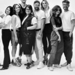 Anja Rubik Instagram - Zespół SEXEDPL w ciągu ostatnich kilku lat stał się zjednoczonym frontem i rodziną. Sukces platformy byłby niemożliwy bez ich udziału. To, że mogę być częścią tej wyjątkowej grupy osób jest dla mnie wielkim przywilejem. Dziękuję Wam! ❤️ This team has become a united front and a family. The platform's success is truly their success and the success of every single person that supported us. Finding myself part of a permanent team like sexed has truly been a privilege. If you want to go fast go alone. If you want to go far go together. Dziękuję @zwierciadlo_miesiecznik oraz @joannaolekszyk za wywiad i współpracę. PH. @zuzakrajewska