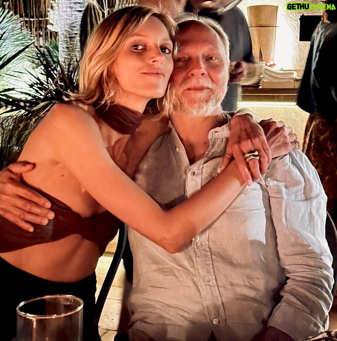Anja Rubik Instagram - Happy Father’s Day Daddy! You are our sunshine ☀️