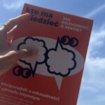 Anja Rubik Instagram - Kolejny projekt SEXEDPL Miniporadnik o seksualnisci i zdrowiu intymnym. Dostępny za darmo w aptekach DOZ i przy zakupach online. Shout out do @psychosekslogicznie @olaniepsuj @andrzejrysuje oraz całego zespołu fundacji ! Dziękuję za Wasze zaangażowanie i ciężką pracę. ❤️