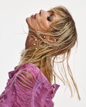 Anja Rubik Instagram - sooooooo V !!!! 

Thank you @vmagazine for this over the top story 🔥 Out today! 

V141 Spring 2023 Issue Photography: @solvesundsbostudio Fashion: @gro.curtis.studio Makeup: @thevalgarland (@streetersagency) Hair: @francogobbihair (@streetersagency) Model: @anja_rubik (@DNAmodels)  Manicure: @rebeccajadewilson (@TheWallGroup)  Production: @SallyfDawson, @paula_ekenger Casting: @shaunbeyen (@plusthreetwo)

#vmagazine
