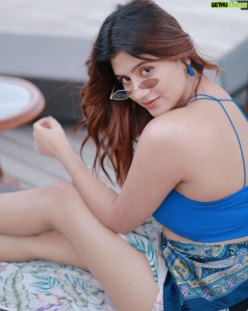 Anjali Arora Instagram - Confidence is the most beautiful thing you can possess. #anjaliarora @anjimaxuofficially