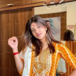 Anjali Arora Instagram - Mai maati ka hu lal🙏🏻 #anjaliarora