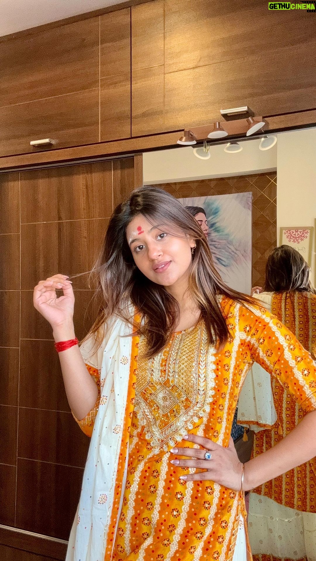 Anjali Arora Instagram - Mai maati ka hu lal๐๐ป #anjaliarora