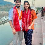 Anjali Arora Instagram - Har Har gange🙏🏻❤️ #anjaliarora #rishikesh 🙌🏻
