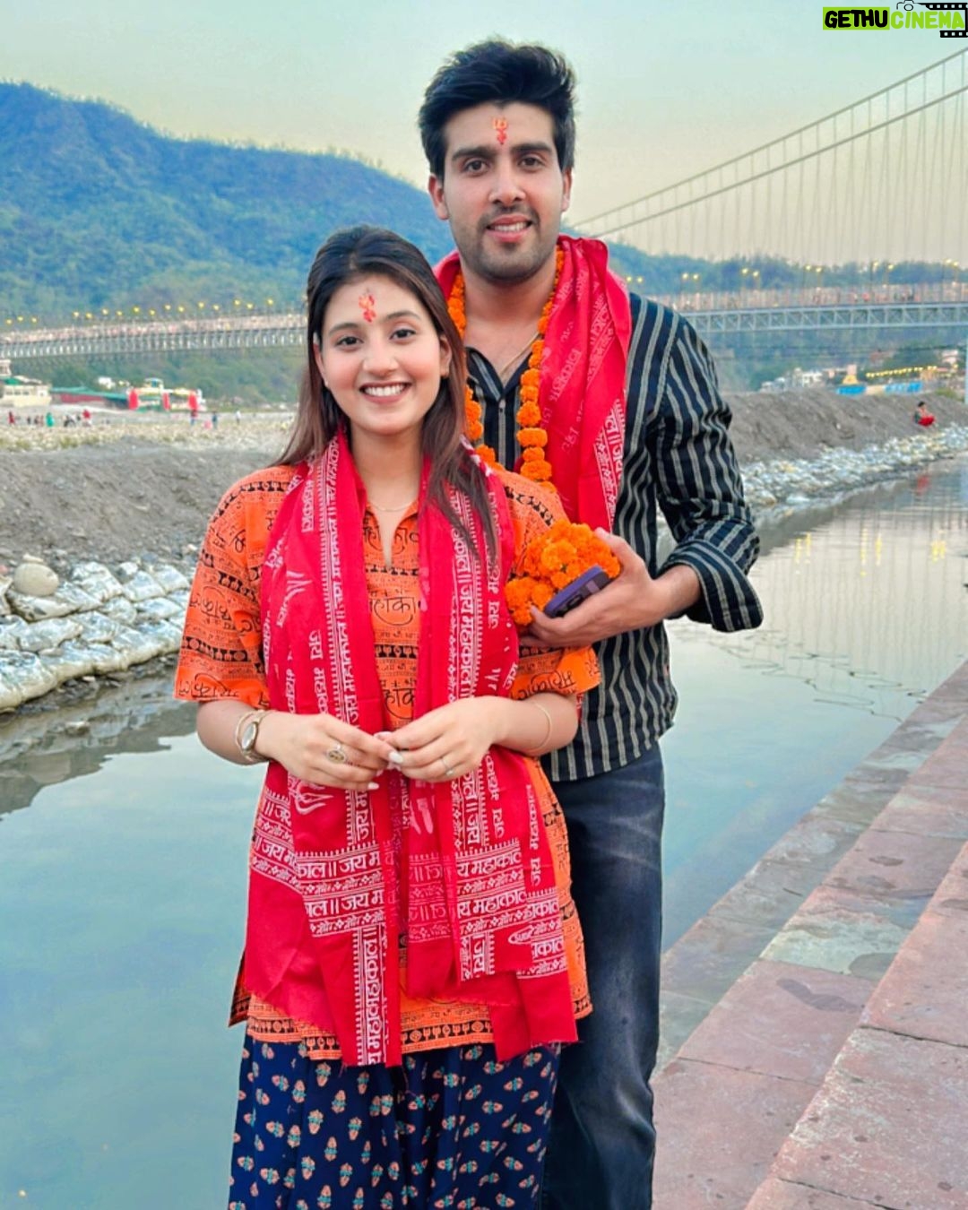 Anjali Arora Instagram - Har Har gange๐๐ปโค๏ธ #anjaliarora #rishikesh ๐๐ป