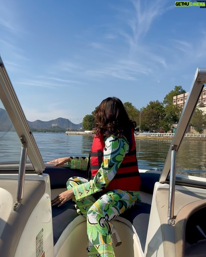 Anjali Arora Instagram - Beautiful city Udaipur ✨ Fatehsagar Lake, Udaipur